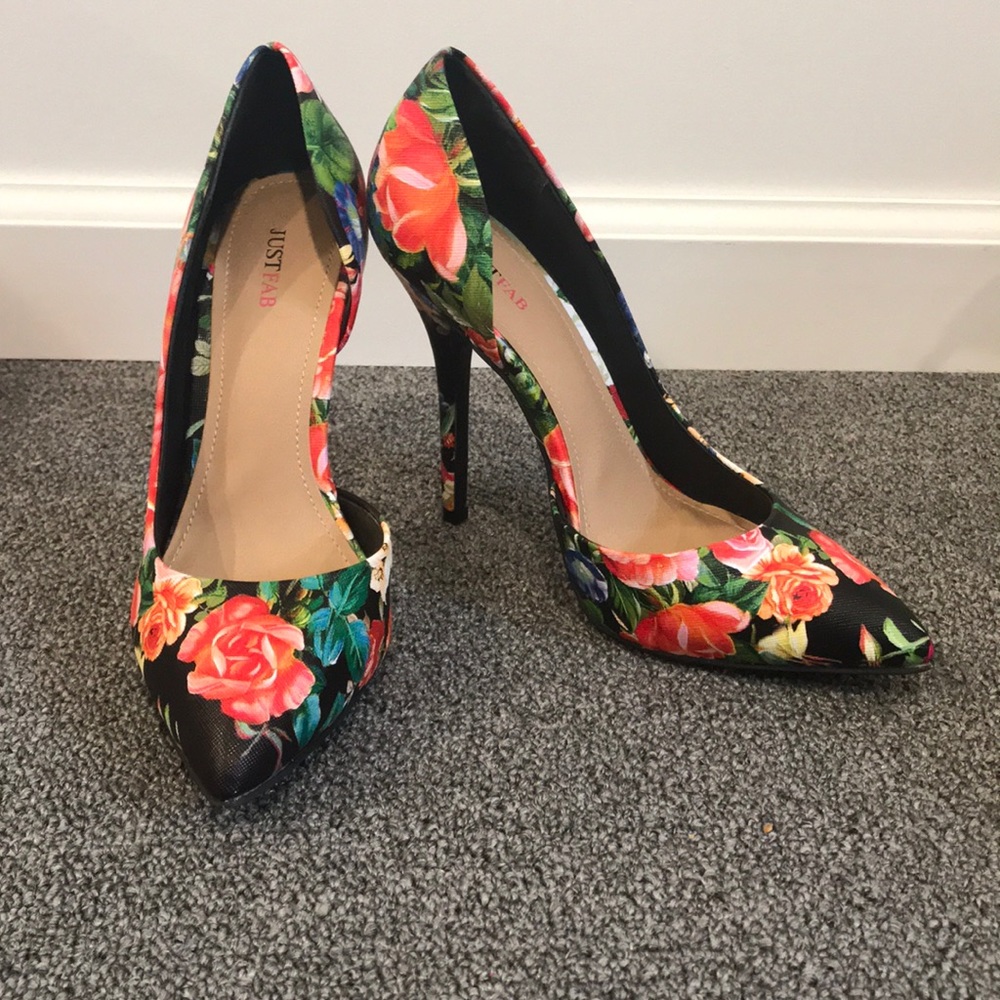 Floral D’orsay Pumps